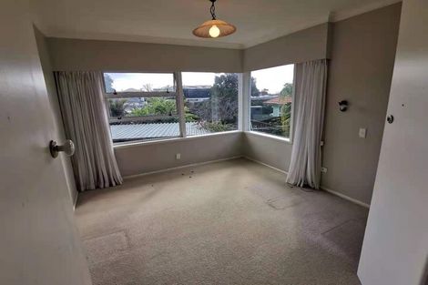 Photo of property in 48 Merani Street, Belmont, Auckland, 0622