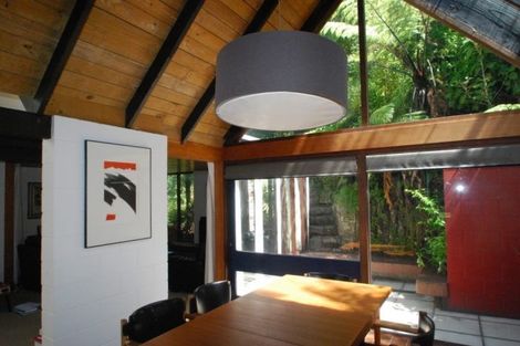 Photo of property in 64 Homewood Crescent, Karori, Wellington, 6012