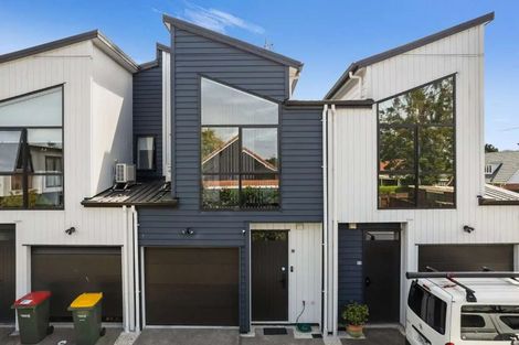 Photo of property in 9 Pasla Close, Papakura, 2110