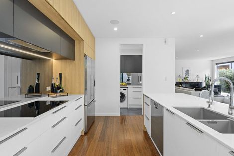 Photo of property in 51 Innes Road, St Albans, Christchurch, 8052