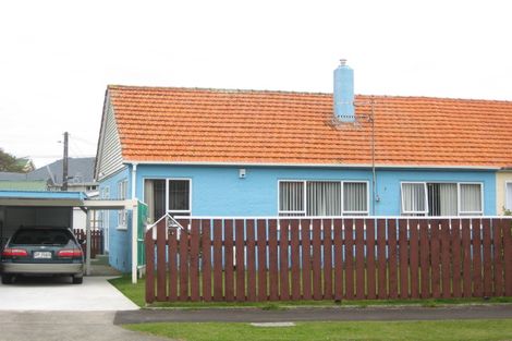 Photo of property in 14 Wrantage Street, Westown, New Plymouth, 4310