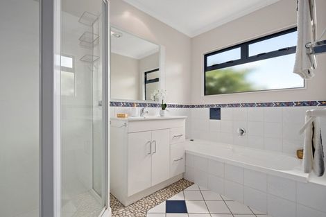 Photo of property in 291 Gravatt Road, Papamoa Beach, Papamoa, 3118