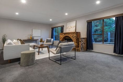 Photo of property in 189 Tararua Road, Levin, 5571