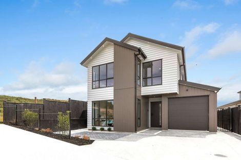 Photo of property in 4 Kauru Lane, Wainui, 0992