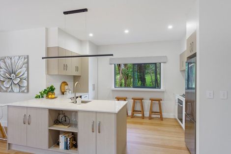 Photo of property in 76 Parenga Road, Hautere, Otaki, 5582