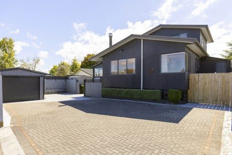 Photo of property in 24 Kiddle Drive, Hilltop, Taupo, 3330