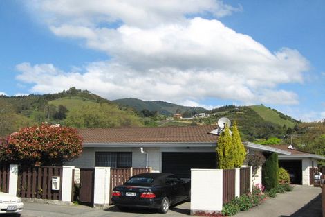 Photo of property in 2/248 Bridge Street, The Wood, Nelson, 7010