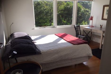 Photo of property in 36 Curtis Street, Northland, Wellington, 6012