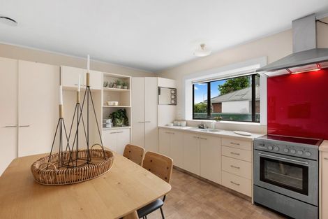 Photo of property in 40 Grimseys Road, Redwood, Christchurch, 8051