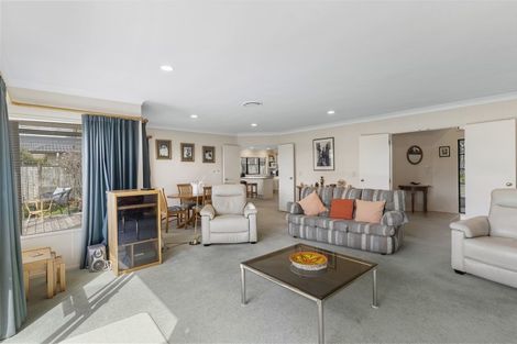 Photo of property in 12 Moy Place, East Tamaki Heights, Auckland, 2016