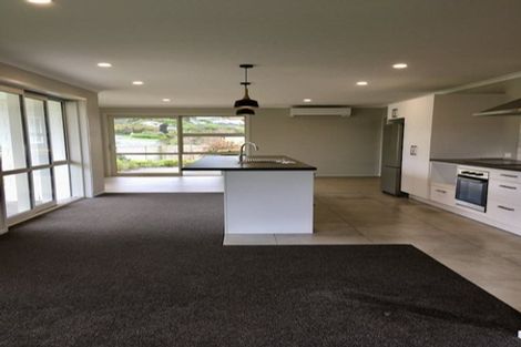 Photo of property in 1 Tradewinds Drive, Whitby, Porirua, 5024