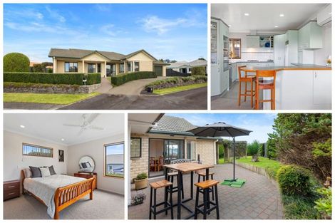 Photo of property in 2 Burnt Oak Drive, Pyes Pa, Tauranga, 3112