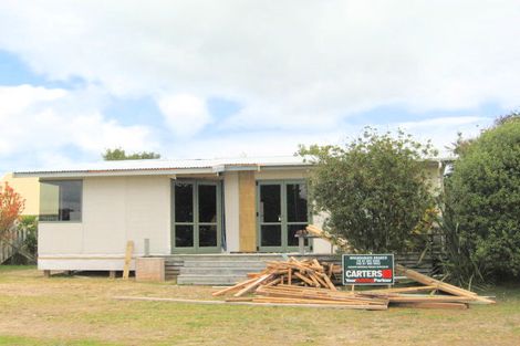 Photo of property in 227 Kiwi Road, Whangamata, 3620