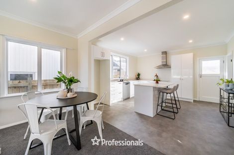 Photo of property in 56 Brentwood Street, Trentham, Upper Hutt, 5018