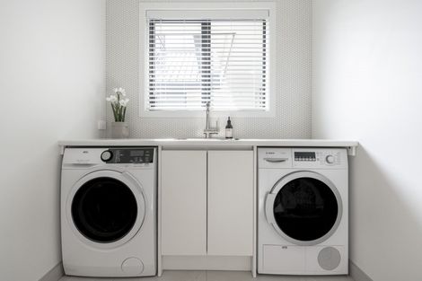 Photo of property in 2 Nikale Street, Cambridge, 3434