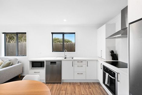 Photo of property in 2/72 Marshall Street, Fairfield, Hamilton, 3214