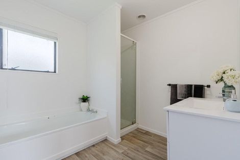 Photo of property in 8a Park Terrace, Hamilton Central, Hamilton, 3204