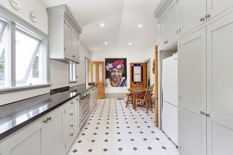 Photo of property in 49 Simla Crescent, Khandallah, Wellington, 6035