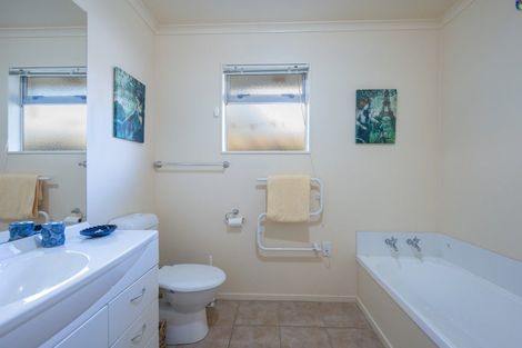 Photo of property in 5 Sorrento Way, The Wood, Nelson, 7010