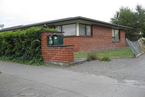 Photo of property in 2/270 Riccarton Road, Upper Riccarton, Christchurch, 8041