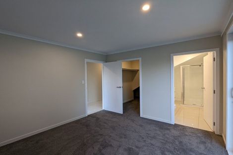 Photo of property in 44 Albatross Close, Whitby, Porirua, 5024