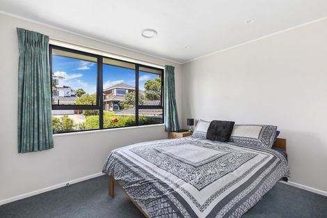 Photo of property in 35 Kaikoura Street, Maupuia, Wellington, 6022