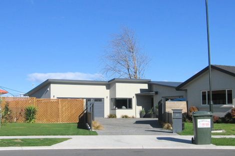 Photo of property in 20 Blythfield Place, Taradale, Napier, 4112