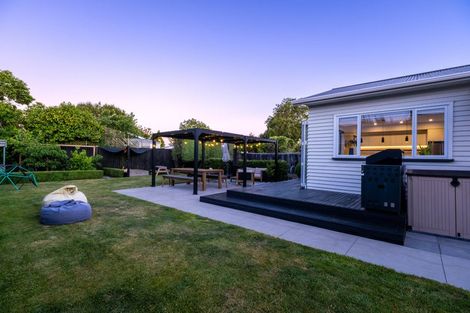 Photo of property in 30 Windermere Road, Papanui, Christchurch, 8053