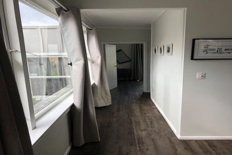 Photo of property in 63 Brois Street, Frankleigh Park, New Plymouth, 4310