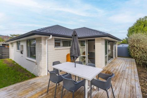 Photo of property in 27a Oriwa Street, Waikanae, 5036