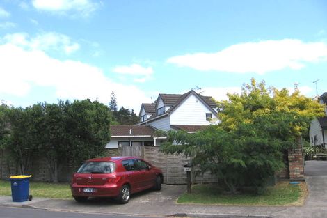 Photo of property in 53 Gatman Street, Birkdale, Auckland, 0626