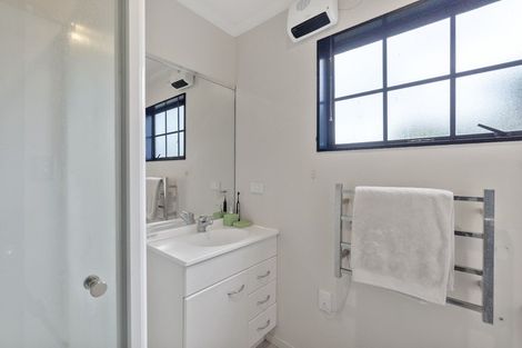 Photo of property in 44 Naylor Street, Hamilton East, Hamilton, 3216