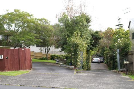 Photo of property in 4 Four Trees, Cockle Bay, Auckland, 2014
