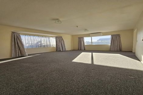 Photo of property in 2a Cedar Drive, Paraparaumu Beach, Paraparaumu, 5032