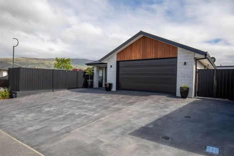 Photo of property in 28 Olds Crescent, Cromwell, 9310