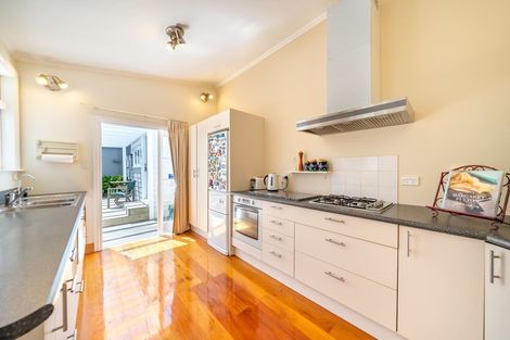 Photo of property in 65 Ellice Street, Mount Victoria, Wellington, 6011