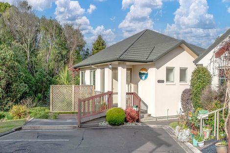 Photo of property in 22 Lakeridge Close, Rangatira Park, Taupo, 3330