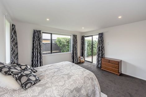 Photo of property in 16 Broomleigh Drive, Rolleston, 7615