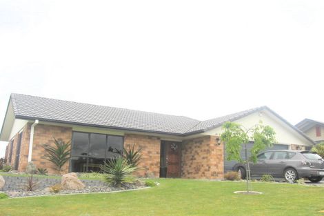 Photo of property in 17 Norm Freeman Drive, Te Puke, 3119