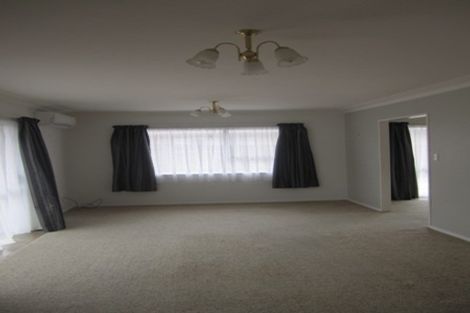 Photo of property in 11 Jutland Road, Pukekohe, 2120