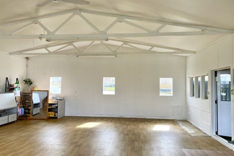 Photo of property in 12 Locket Road, Glenfield, Auckland, 0629