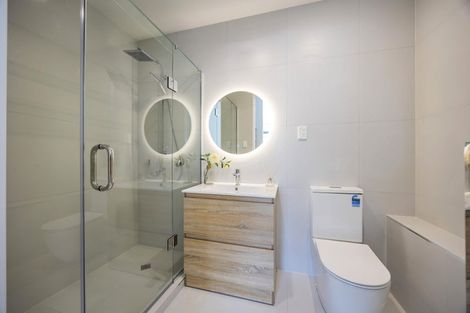 Photo of property in 51 Taukahiwi Road, Pukekohe, 2120