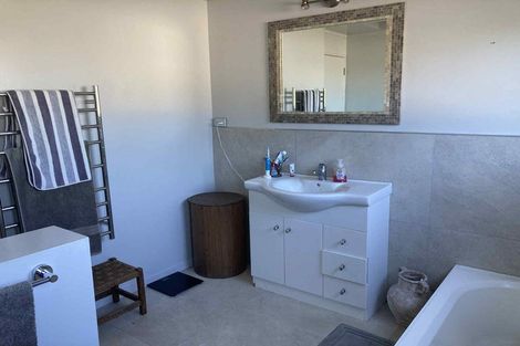 Photo of property in 18 Knox Place, Greerton, Tauranga, 3112