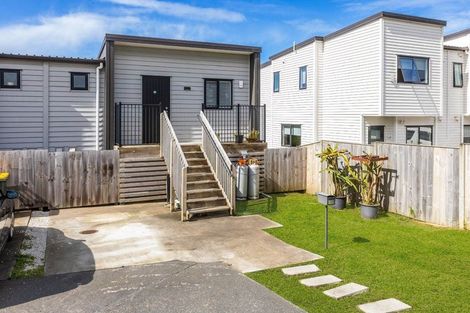 Photo of property in 18b Poruru Close, Papakura, 2110