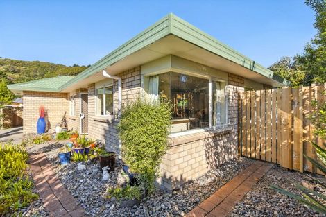 Photo of property in 27 Villa Grove, Paraparaumu, 5032