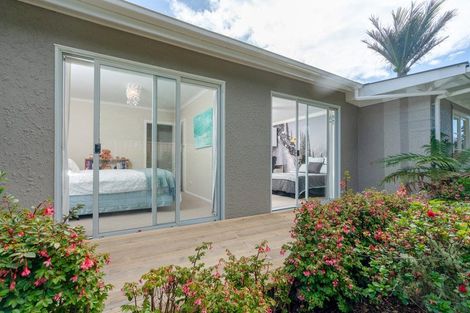 Photo of property in 450 Te Moana Road, Waikanae, 5036