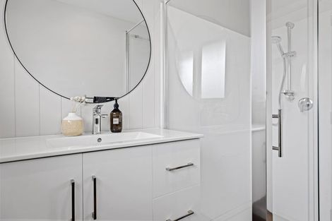 Photo of property in 1/17 Frensham Crescent, Woolston, Christchurch, 8062