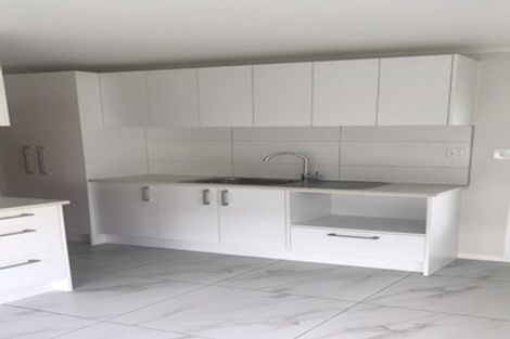 Photo of property in 4 Cornwall Road, Papatoetoe, Auckland, 2025