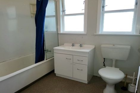 Photo of property in 27 Lynda Avenue, Paparangi, Wellington, 6037