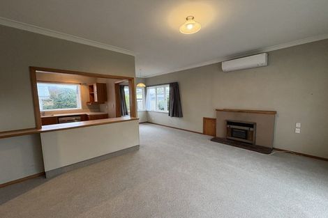 Photo of property in 17 Howard Road, Taradale, Napier, 4112
